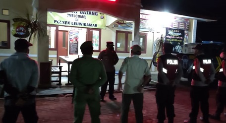 Polsek Leuwidamar Polres Lebak laksanakan KRYD Patroli Gabungan